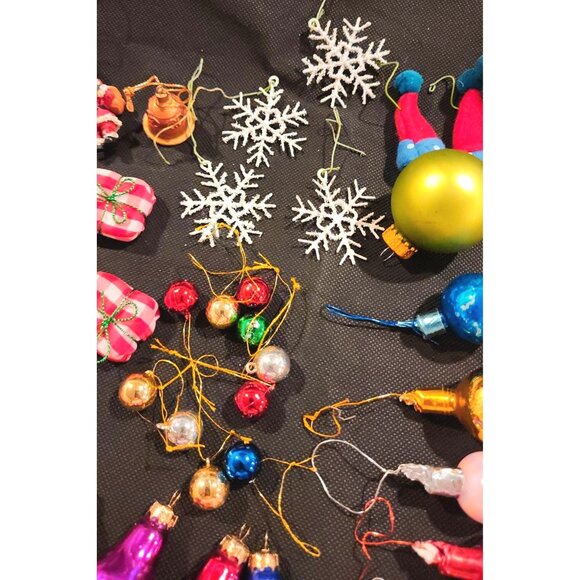 63 Vintage Mini Christmas Ornaments Set Mixed Glass - Picture 7 of 14